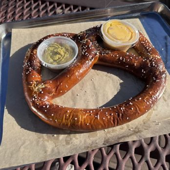 The Backyard Social Club - Social Clubs Near Me - Clovis, California The Backyard Social Club - Social Clubs Near Me - Clovis, California