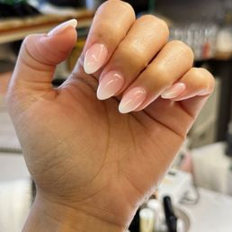 Ombre by Thuy Ombre by Thuy