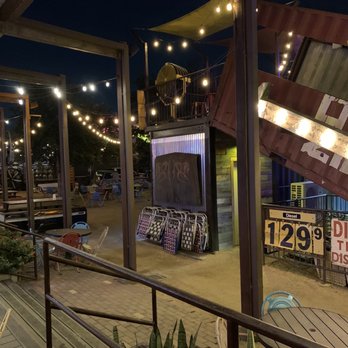 Truck Yard - Patio by the bar at truck yard - Food Stands Near Me - Houston, Texas