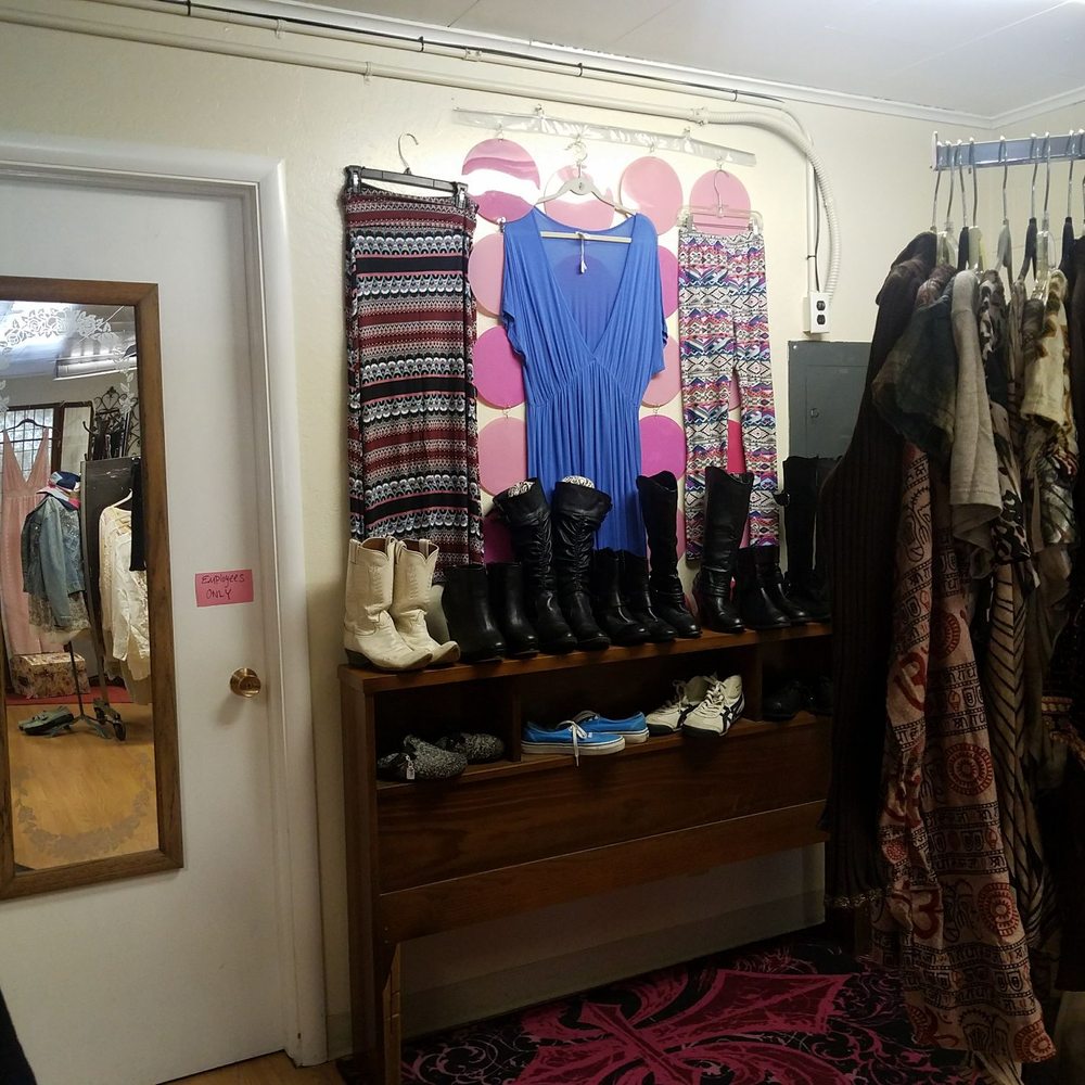 Gypsy Trader - Furniture Stores Near Me - Phoenix, Oregon