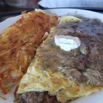 Touch of Paso - Chile verde omelette - Breakfast & Brunch Near Me - Paso Robles, California Touch of Paso - Chile verde omelette - Breakfast & Brunch Near Me - Paso Robles, California