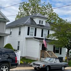Threadgills Professional Roofing - Black Metal Roof