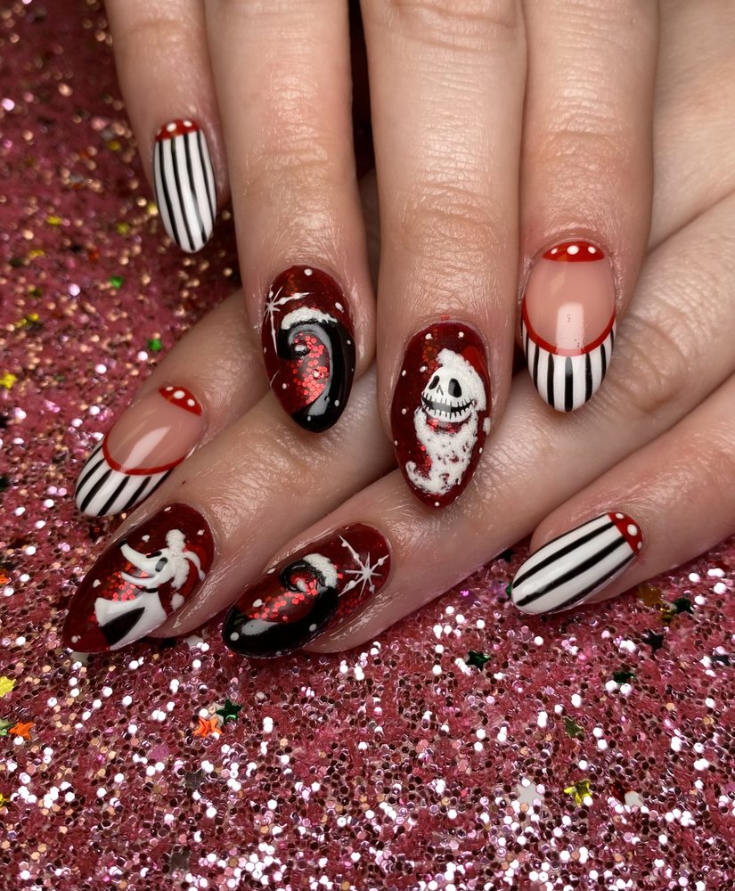 TIPS AND TONIC NAIL STUDIO Request an Appointment 833 King Street W