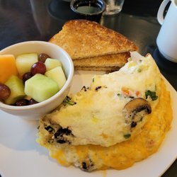 Blossoms Restaurant - Veggie omelet. Massive!