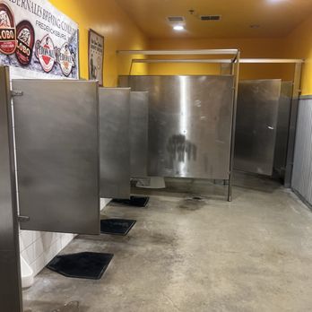 Bigz Burger Joint - Male bathroom - Burgers Near Me - San Antonio, Texas Bigz Burger Joint - Male bathroom - Burgers Near Me - San Antonio, Texas