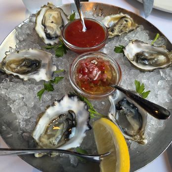 Del Frisco's Grille - Oysters - Steakhouses Near Me - New York, New York Del Frisco's Grille - Oysters - Steakhouses Near Me - New York, New York