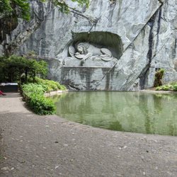 Gletschergarten Löwendenkmal
