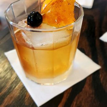The Edge At 31 North - The Edge's Old Fashioned - Asian Fusion Near Me - Urban Honolulu, Hawaii The Edge At 31 North - The Edge's Old Fashioned - Asian Fusion Near Me - Urban Honolulu, Hawaii