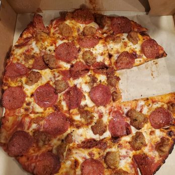 Donatos Pizza - Pepp sausage - Pizza Near Me - Charleston, South Carolina