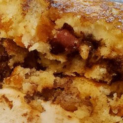 The Flying Goat cafe' - Chocolate chip and bacon pancakes;