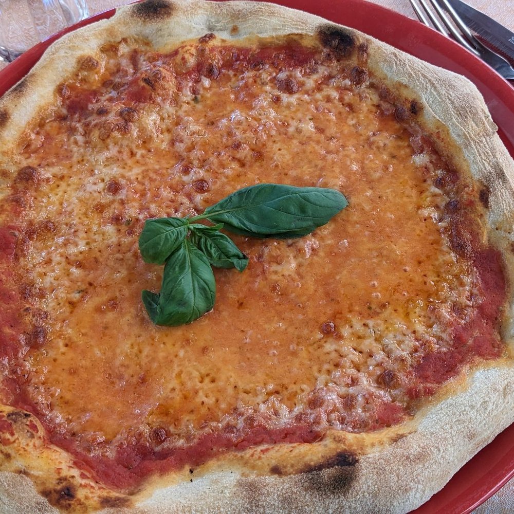 Kisté - Margherita - Pizza Near Me - Pisa, PI