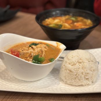 The Thonglor - Red Curry chicken - Thai Near Me - San Francisco, California The Thonglor - Red Curry chicken - Thai Near Me - San Francisco, California