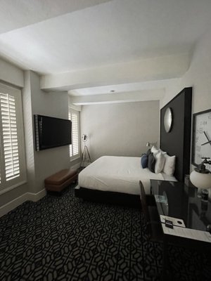 Harbor Court Hotel by null