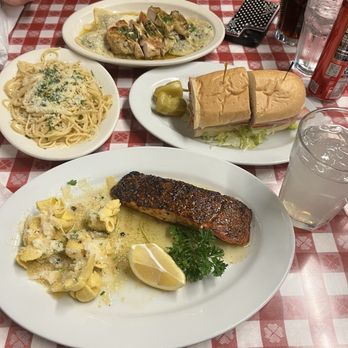 Luigi's - Large Mushroom Agnolotti. Half Moon Ravioli. Luigi Sandwich Large White Pasta  Small Truffle Sacchetti. Pasta Purse. Candied salmon - Italian Near Me - Bakersfield, California