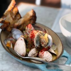 The Walrus and the Carpenter - hama hama clams