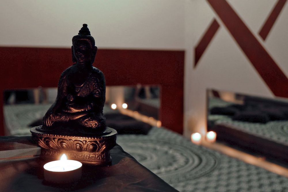 CANDLE MASSAGE & SPA 19 Photos ul. Kacza 9 / I, Warszawa, Poland
