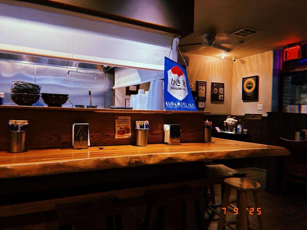 Monta Japanese Noodle House - Photo 2