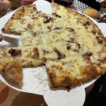 Scott's Pizza Kitchen - Chicken bacon ranch pizza - Pizza Near Me - Trenton, Tennessee Scott's Pizza Kitchen - Chicken bacon ranch pizza - Pizza Near Me - Trenton, Tennessee