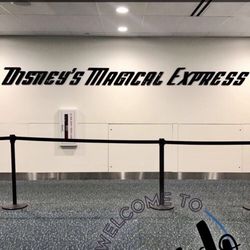 Disney's Magical Express Welcome Center - Yaaasss