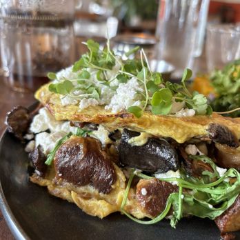 12 Farms Restaurant - Garden state omelet - New American Near Me - Hightstown, New Jersey