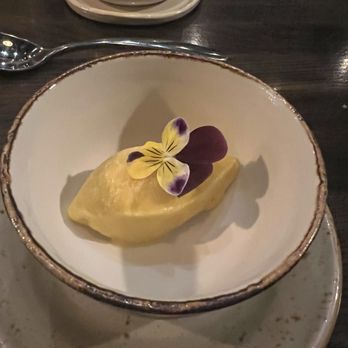 Vida - Mango sorbet - New American Near Me - Indianapolis, Indiana Vida - Mango sorbet - New American Near Me - Indianapolis, Indiana