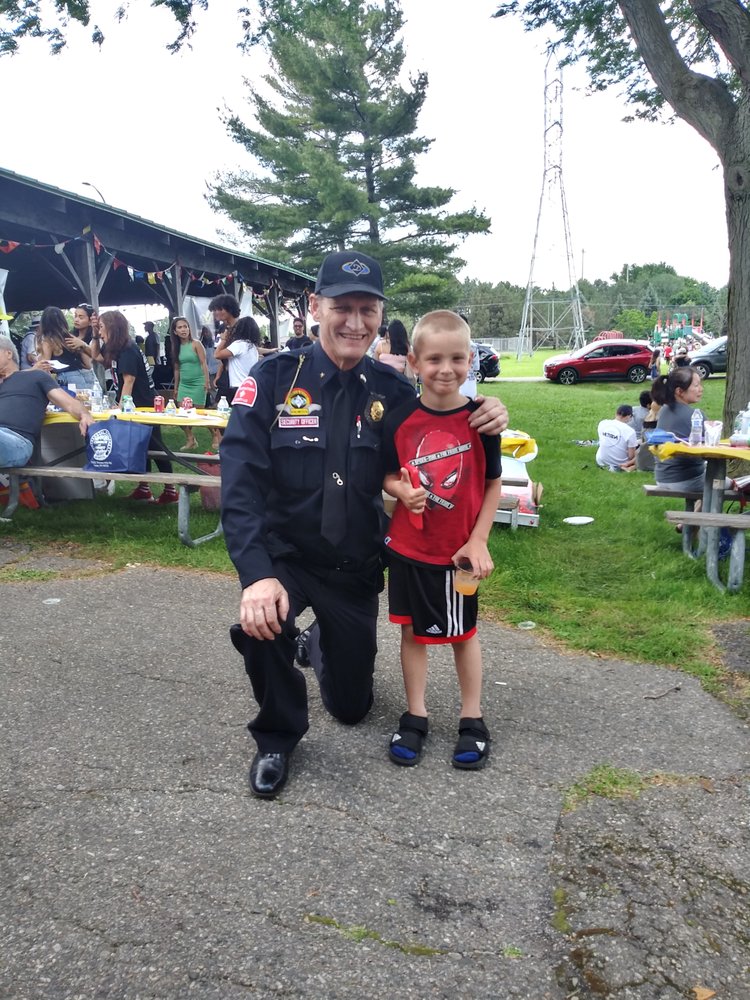 Diamond & Associates - social services organization in Warren, MI