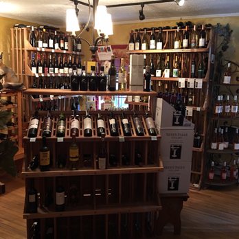 Aldie Peddler - More wine - Antiques Near Me - Aldie, Virginia