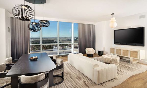 Virgin Hotels Las Vegas, Curio Collection by Hilton by null