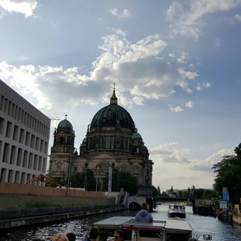 Diva Schiff - Boat Charters Near Me - Berlin, BE