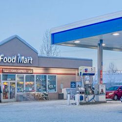 Chevron Denali Express Station - Outside view of station.