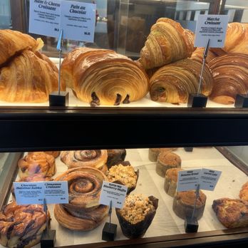 Alfred Coffee - The selection - Coffee & Tea Near Me - Porter Ranch, California