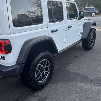 Mid City Hand Car Wash - Clean Rubicon - Auto Detailing Near Me - Stickney, Illinois Mid City Hand Car Wash - Clean Rubicon - Auto Detailing Near Me - Stickney, Illinois