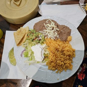 New David's Mexican Grill - Mexican Near Me - Franklin Park, Illinois