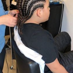 Lily Beauty Salon