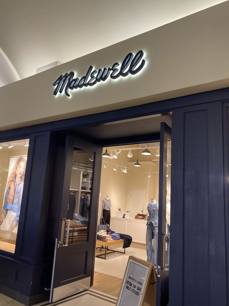 Madewell Logo