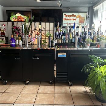 Bikkuri Sushi Noodle & Grill - Bar - Sushi Bars Near Me - Orlando, Florida Bikkuri Sushi Noodle & Grill - Bar - Sushi Bars Near Me - Orlando, Florida