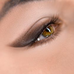 We love Beauty Studio - Eyeshadow lines
