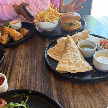 The Pop Spot Bar and Grill - Chicken quesadilla - Salad Near Me - Memphis, Tennessee The Pop Spot Bar and Grill - Chicken quesadilla - Salad Near Me - Memphis, Tennessee