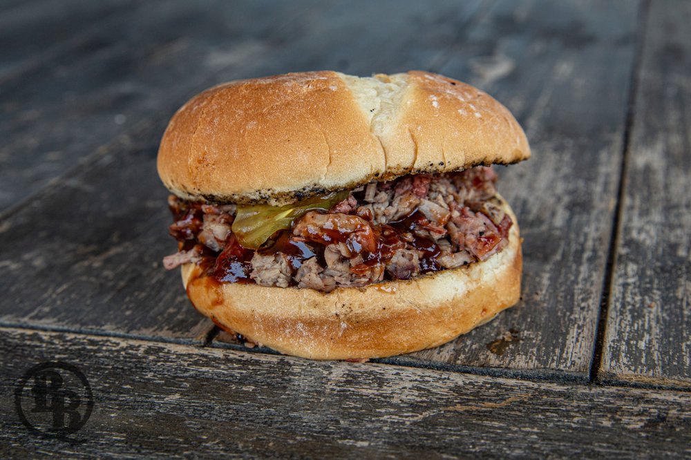 Budd's Smoked BBQ Logo