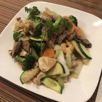 Mon Viet Cafe - Vietnamese Near Me - Arlington, Texas Mon Viet Cafe - Vietnamese Near Me - Arlington, Texas