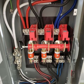 Sunsurge Electrical - Main Disconnect /w fuses - Solar Installation Near Me - Calgary, Alberta Sunsurge Electrical - Main Disconnect /w fuses - Solar Installation Near Me - Calgary, Alberta