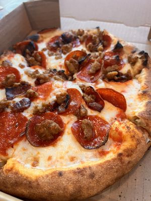 800 Degrees Woodfired Pizza Kitchen by null