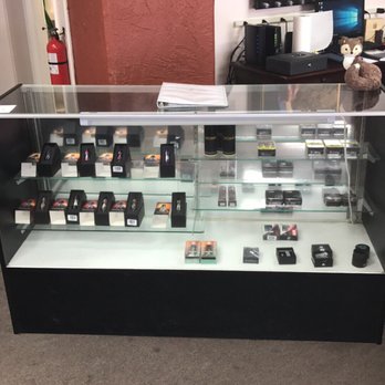 Vixen Vapes - Lots of Inventory and E-juice! - Vape Shops Near Me - Cottonwood, Arizona