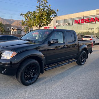 Raceway Nissan - 2021 Nissan Frontier SV 4x4 Midnight Edition - Car Dealers Near Me - Riverside, California Raceway Nissan - 2021 Nissan Frontier SV 4x4 Midnight Edition - Car Dealers Near Me - Riverside, California