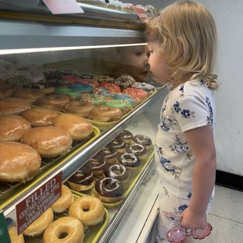 Mr. Donuts - Donuts Near Me - Houston, Texas
