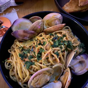 Flamingo Deck - Spaghetti and clams - New American Near Me - San Diego, California Flamingo Deck - Spaghetti and clams - New American Near Me - San Diego, California