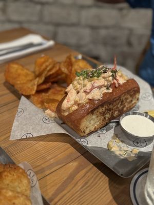 Salt Traders Coastal Cooking by null