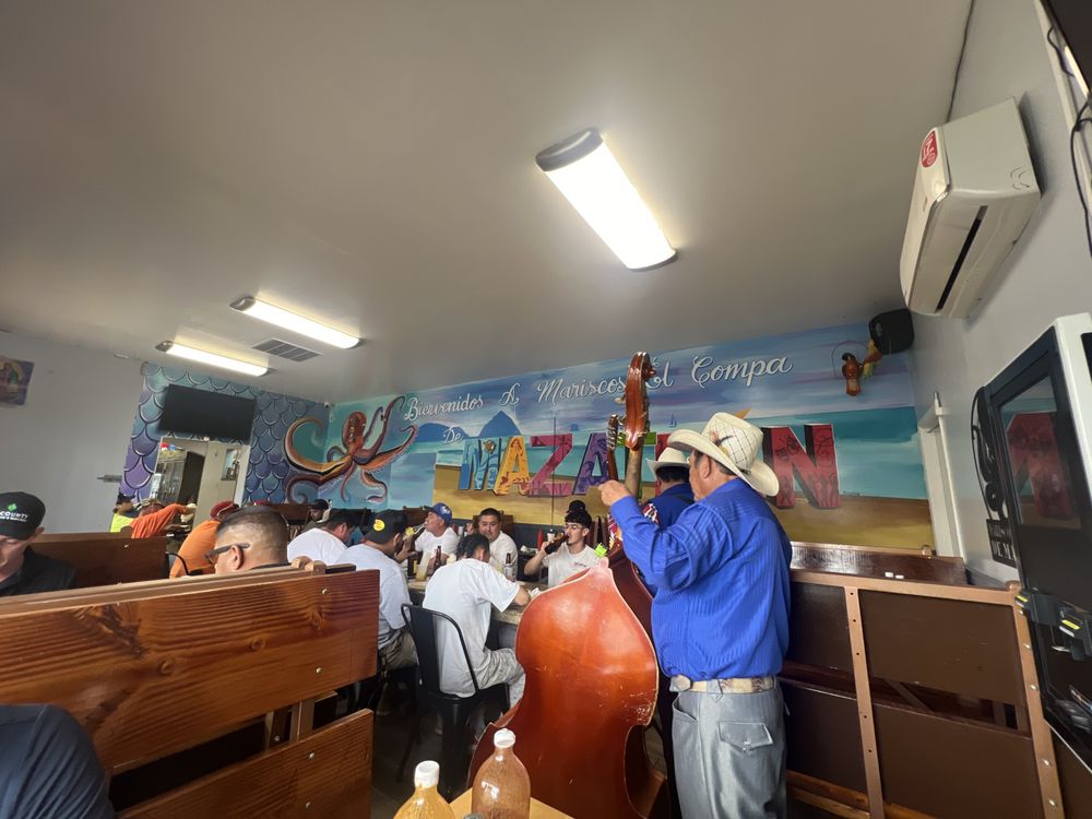 Mariscos El Compa De Mazatlan