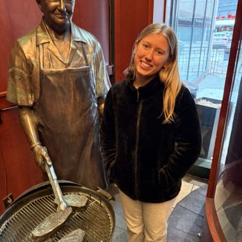 Weber Grill Restaurant - Lobby - Steakhouses Near Me - Indianapolis, Indiana