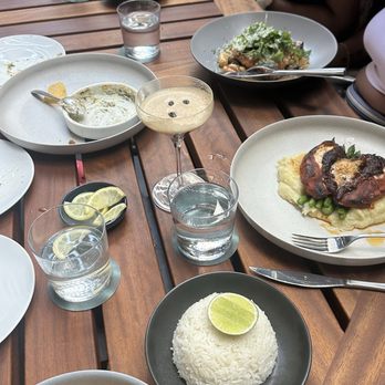 Cactus Club Cafe - New American Near Me - Miami, Florida